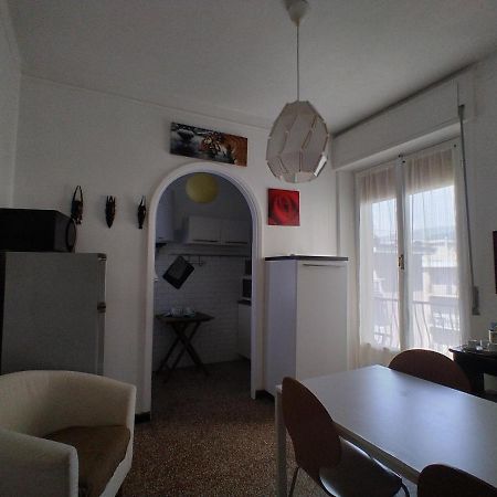 Trilocale Cecilia'S Studio Genua Zewnętrze zdjęcie