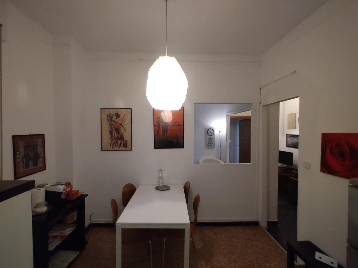Trilocale Cecilia'S Studio Genua Zewnętrze zdjęcie