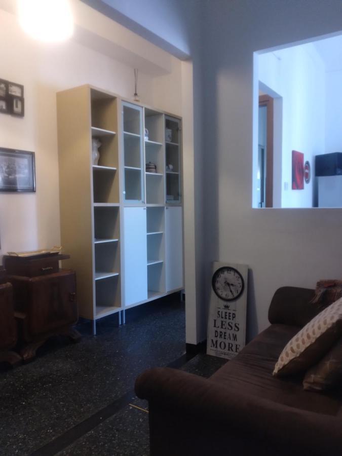Trilocale Cecilia'S Studio Genua Zewnętrze zdjęcie