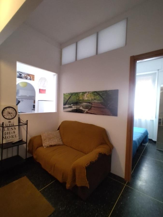 Trilocale Cecilia'S Studio Genua Zewnętrze zdjęcie